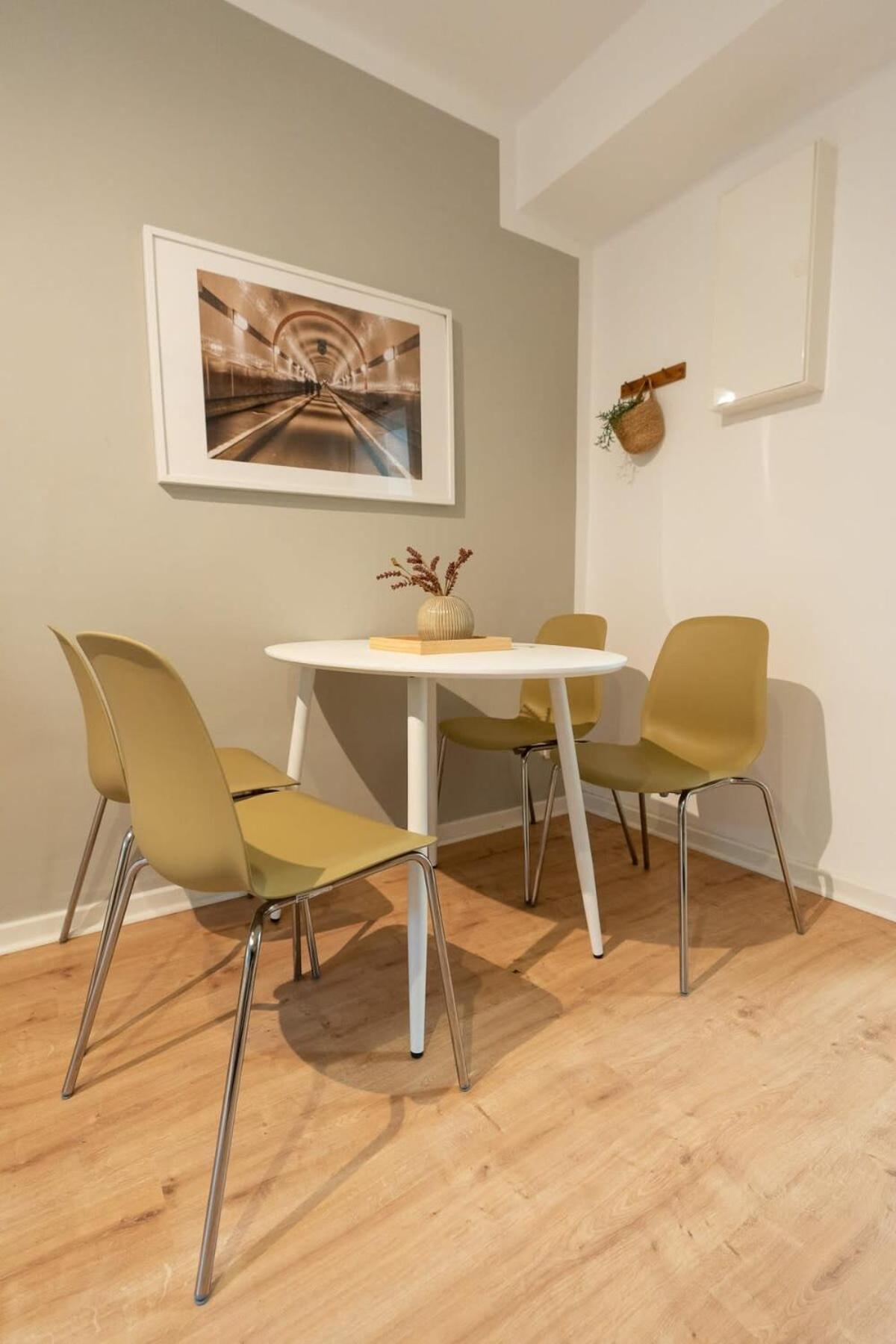 Hamburg City Apartment For 4 Zewnętrze zdjęcie